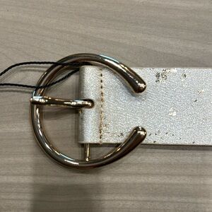 Women’s belt
